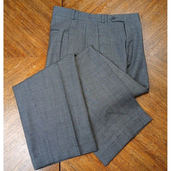 Vintage Burberrys Two-Tuck Houndstooth Slacks Pants 36x30 Black White Woven